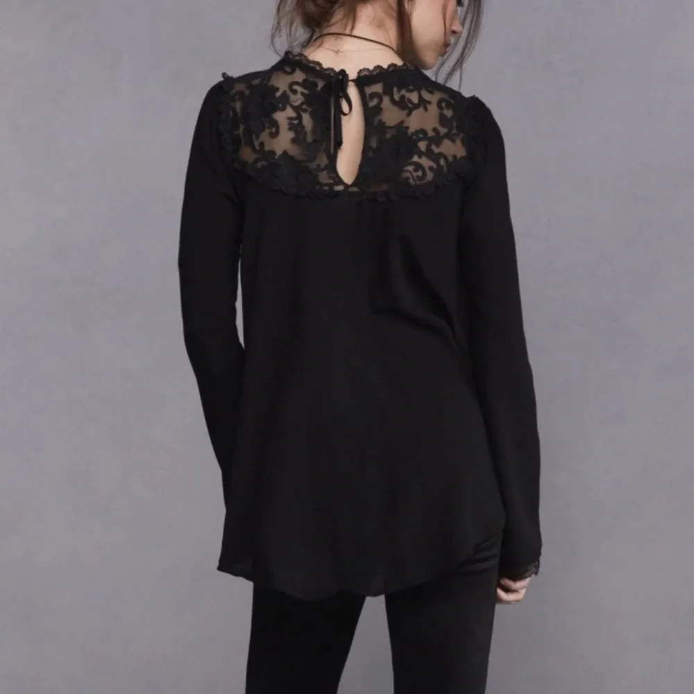 For Love and Lemons Ellery Blouse - Picture 3 of 10
